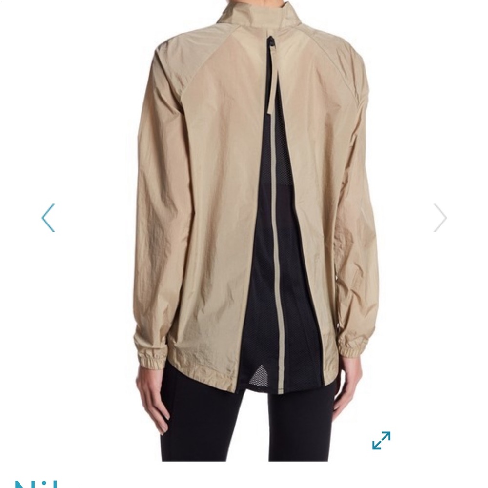 Nike jacket - Picture 2 of 3